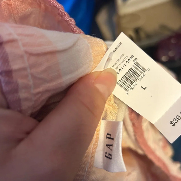 NWT GAP STRIPED LINEN SHORTS - Picture 3 of 5